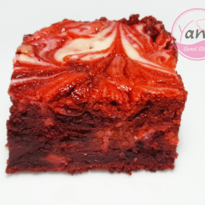 RED VELVET CHEESECAKE BROWNIE
