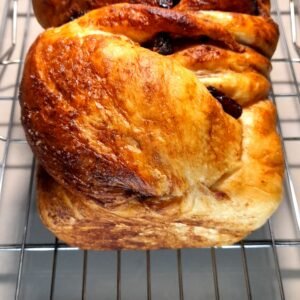 CINNAMON SWIRL BREAD